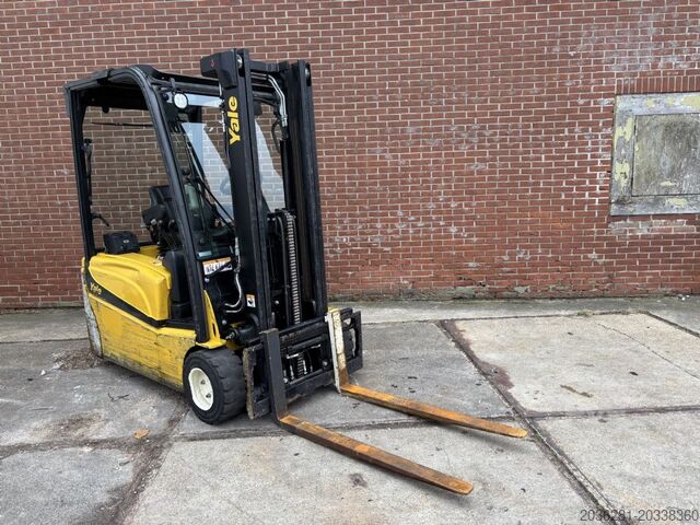 Elektrisk 3 -hjulet gaffeltruck Yale ERP16VT