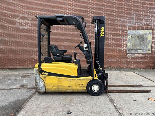 Elektrisk 3 -hjulet gaffeltruck Yale ERP16VT