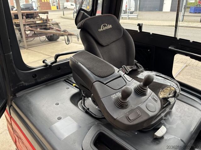 Forklift listrik 4 roda Linde E35HL-01
