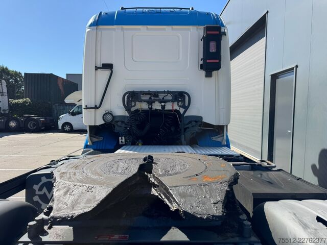 Standar-SZM Scania R420 / Retarder / Manual / ADR / Belgium Truck