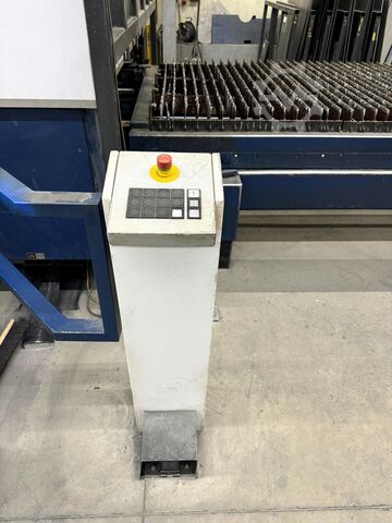 Mesin pemotong laser TRUMPF TruLaser 3030 4kW (L20)