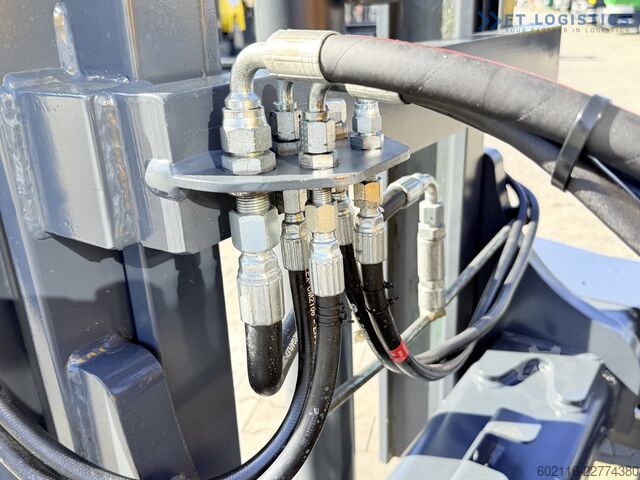 Xe nâng bốn hướng Combilift C4000 / GAS / DUPLEX 5500 / FREE-LIFT