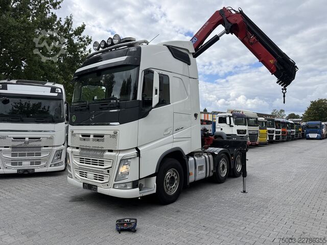 Tractora standard Volvo FH460 6X2 Kran HMF 2620 bis 18.50 Meter