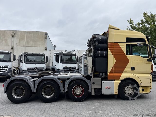 Tung lastbil MAN TGX 41.680 8X4/4 BBS 250.000 Kg