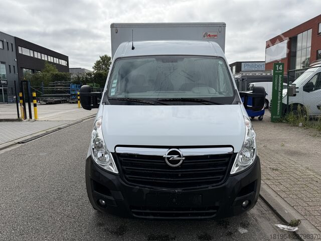 кастомизированный фургон Opel Sprinter 513cdi