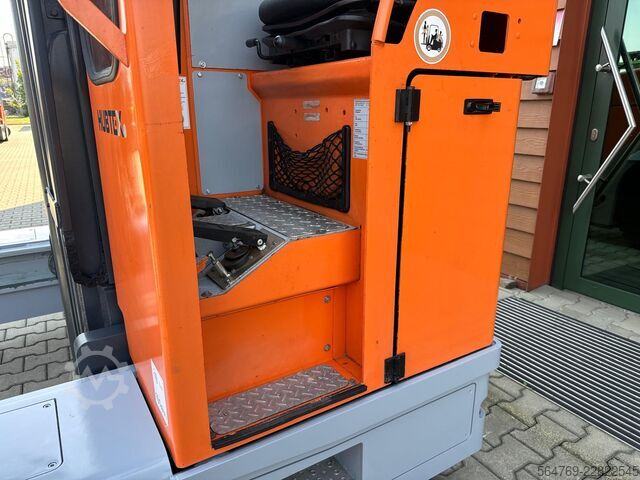 Wózek widłowy czterokierunkowy Combilift Hubtex DQ45 G /LPG/Only 1116 hours !