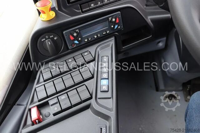 Bus Antar Kota Iveco Crossway 12m Pop light / Double middle door / p...