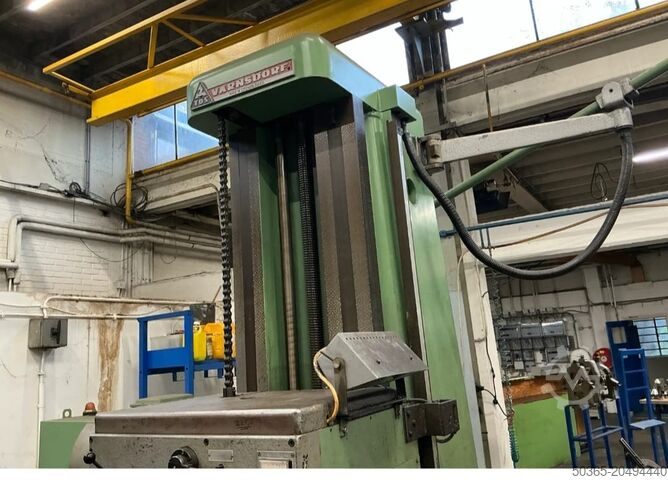 טחנת משעמם לשולחן Tos W100A