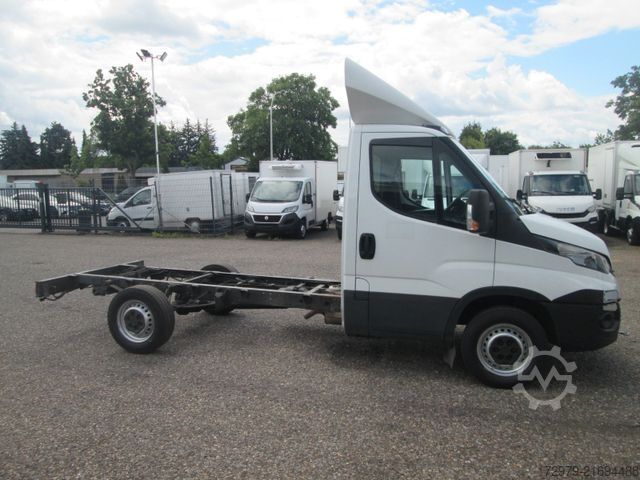Chasis de furgoneta IVECO 35 S14 *Fahrgestell*Euro6*Klima*