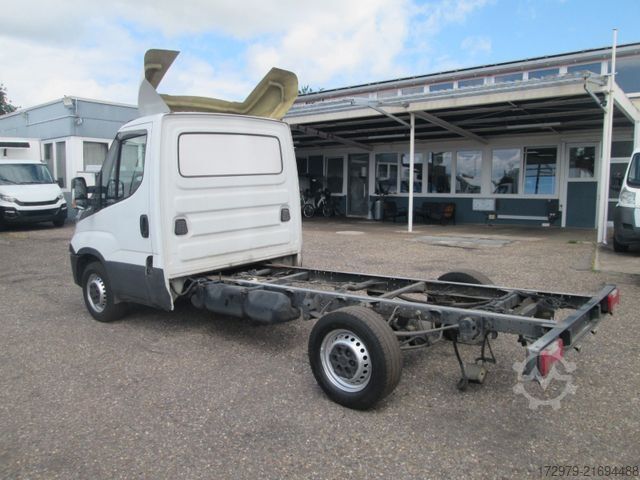 Chasis de furgoneta IVECO 35 S14 *Fahrgestell*Euro6*Klima*