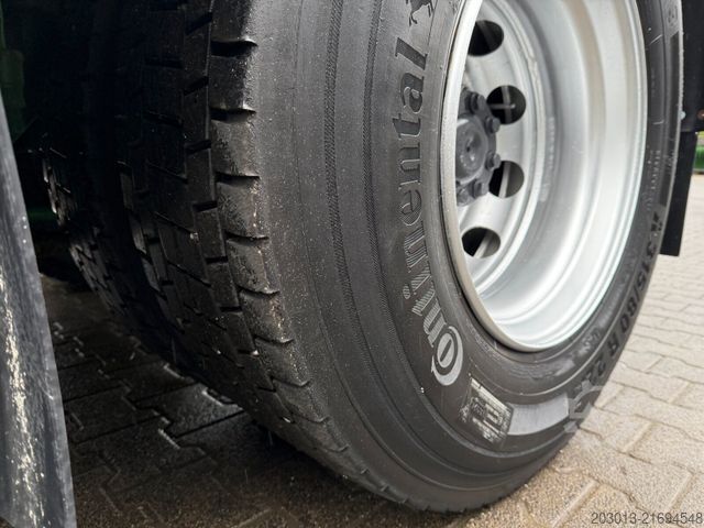 Betonmischer LKW MERCEDES-BENZ AROCS 3240 8x4 Betonmischer Liebherr 9 m³