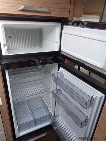 Caravan KNAUS Sport 500 KD