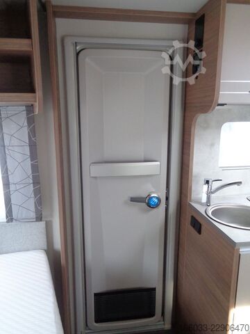 Caravan KNAUS Sport 500 KD