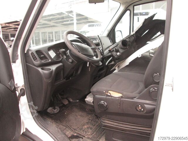 Pakettiauton alusta IVECO 35 C13*Fahrgestell*