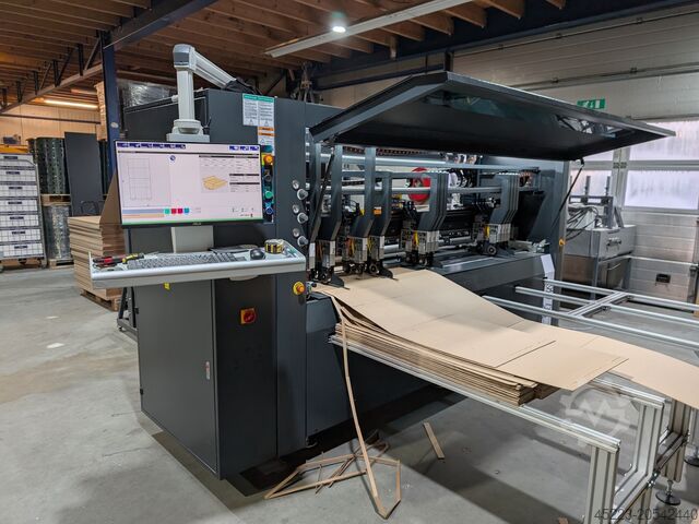 CNC cardboard cutting machine Edda Optibox 11