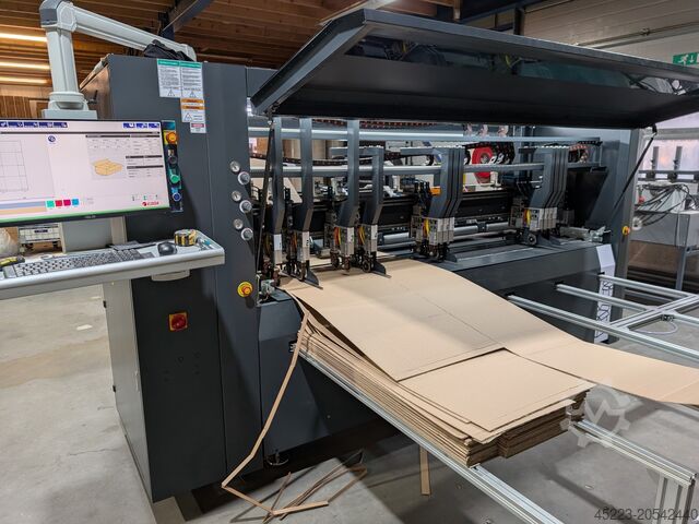 CNC cardboard cutting machine Edda Optibox 11