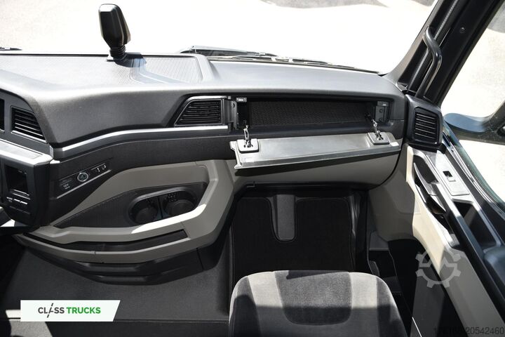 Standard tractor unit MAN TGX 18.470 GX