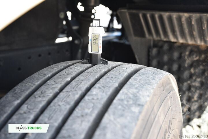 Standard tractor unit MAN TGX 18.470 GX