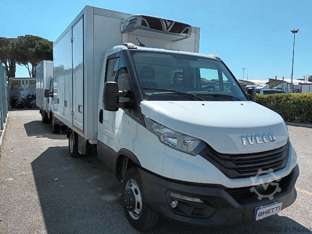 রেফ্রিজারেটেড ট্রাক IVECO 35C16