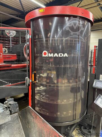 Pons-laser combinatiemachines Amada EML 3610