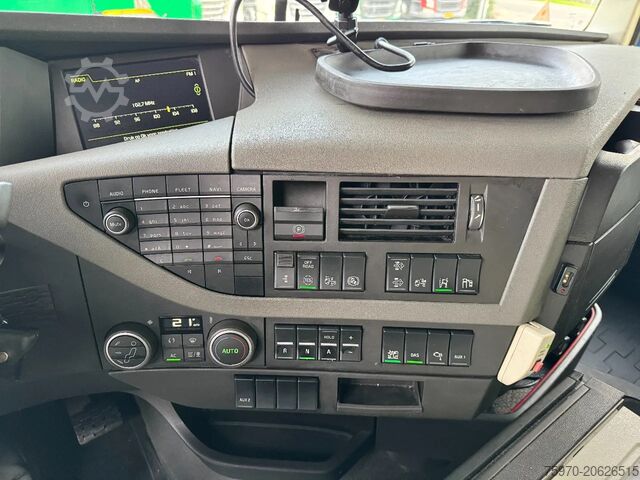 Opasne tvari Volvo FH 420 4X2 ADR EX/II FL OX AT PTO+COMPRESSOR iP...