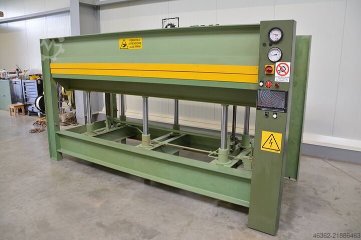 Fanpressa Sicar prasa do forniru 3000x1300