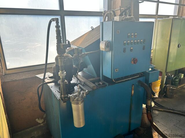 Vertikales Bearbeitungszentrum Takumi V18A