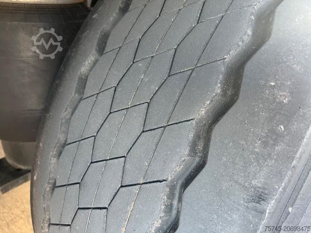 Sandučasta poluprikolica SCHMITZ CARGOBULL SCB S3B SKO24/L * LIFT * ALCOA * 1.HAND *