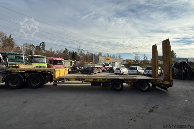 Low loader semitrailer MÜLLER-MITTELTAL 2A Gelenkt