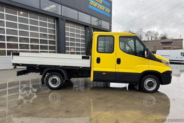 Pick-up furgons IVECO 35S13 Daily