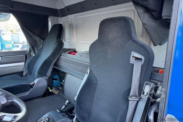 Flatbed truck with tarp MAN TGS 26.440 6x2 LBW