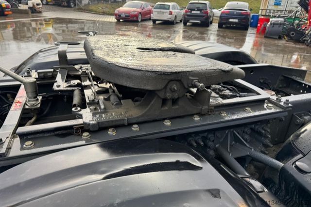 Standard tractor unit DAF CF510 6x4 Hydraulik