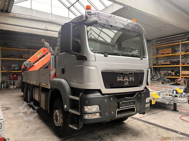 LKW mit Pritsche (offen) MAN Truck & Bus TGA08  TGS 26.440 6 x 4 BL mit Kran PK53002