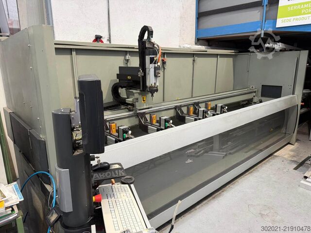 Vertikalt bearbetningscenter Emmegi Phantomatic T3 A