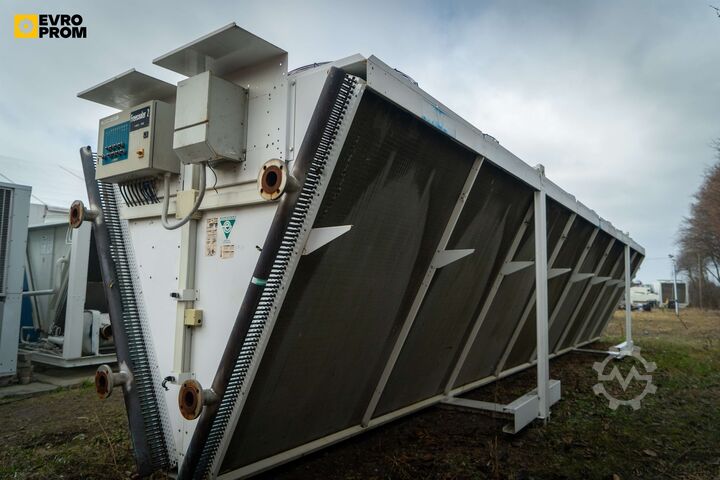 Torrkylare Used Industrial Dry-cooler LU-VE EHLD1U 7285 A SPEC.DRY 654 kW