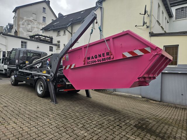 Transportador con volquete Fuso Canter 9C18 Elektro