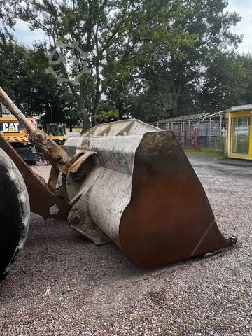 Riteņu iekrāvējs VOLVO L180 G
