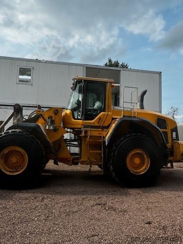 Riteņu iekrāvējs VOLVO L180 G