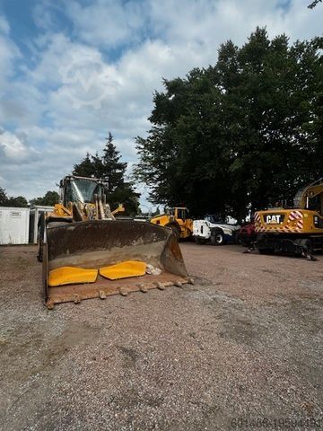 Riteņu iekrāvējs VOLVO L180 G