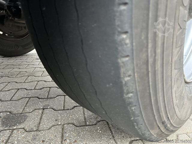 Transportasi kontainer Renders Euro 800 / Container 20 - 30 - 40 - 45 ft / Dru...