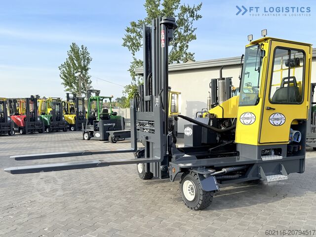 Forklift empat arah Combilift C5000XL GAS TRIPLEX 6000 EXTENDABLE FORK