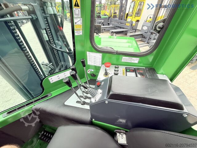 Forklift empat arah Combilift C3000 DIESEL TRIPLEX 4900 POSITIONER