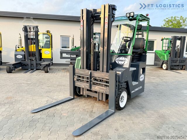 Truk forklift 4 arah Combilift C4000CB TRIPLEX 5200MM FREE-LIFT TOP 1