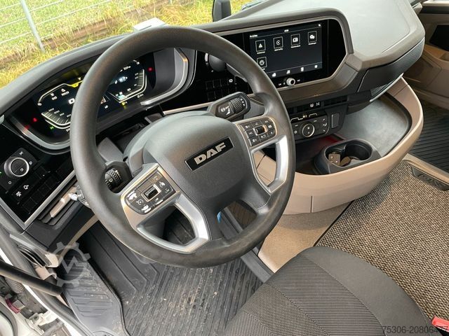 Tractor estándar DAF FT XG 530