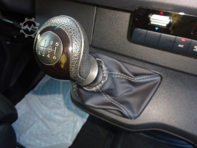 Furgone a tetto alto MERCEDES-BENZ Sprinter III Kasten RWD 317 CDI MBUX Navi SHZ