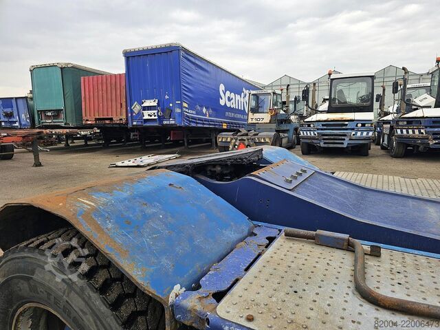 Терминальный трактор TERBERG RT283 / TERMINAL TRACTOR 4X4/ TURNING CHAIR. /A...
