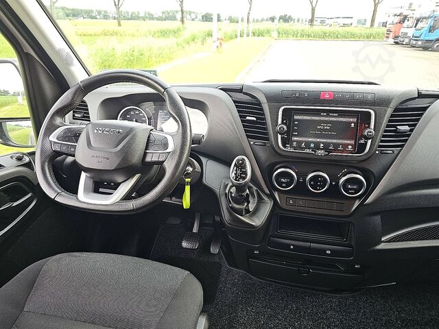 Nakladalna ploščad IVECO DAILY 35S18 DC Open Laadbak 3.0L
