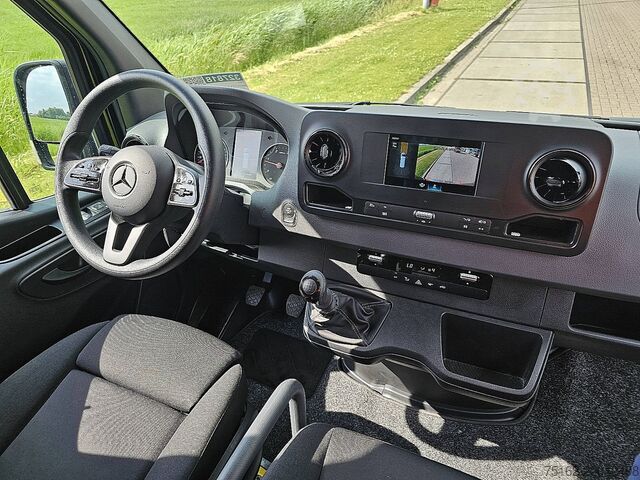 عربة ستيشن واغن ذات سقف مرتفع MERCEDES-BENZ SPRINTER 317 L2H2 Mbux Airco