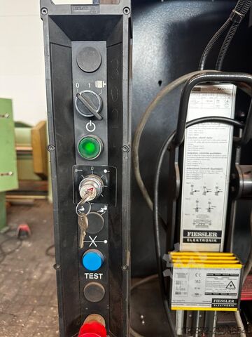 प्रेस ब्रेक AMADA PROMECAM HFT 130-3