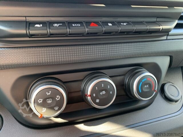 Furgoneta Renault Trafic Blue dCi 130 L1H1 Komfort LED+KAMERA+PDC